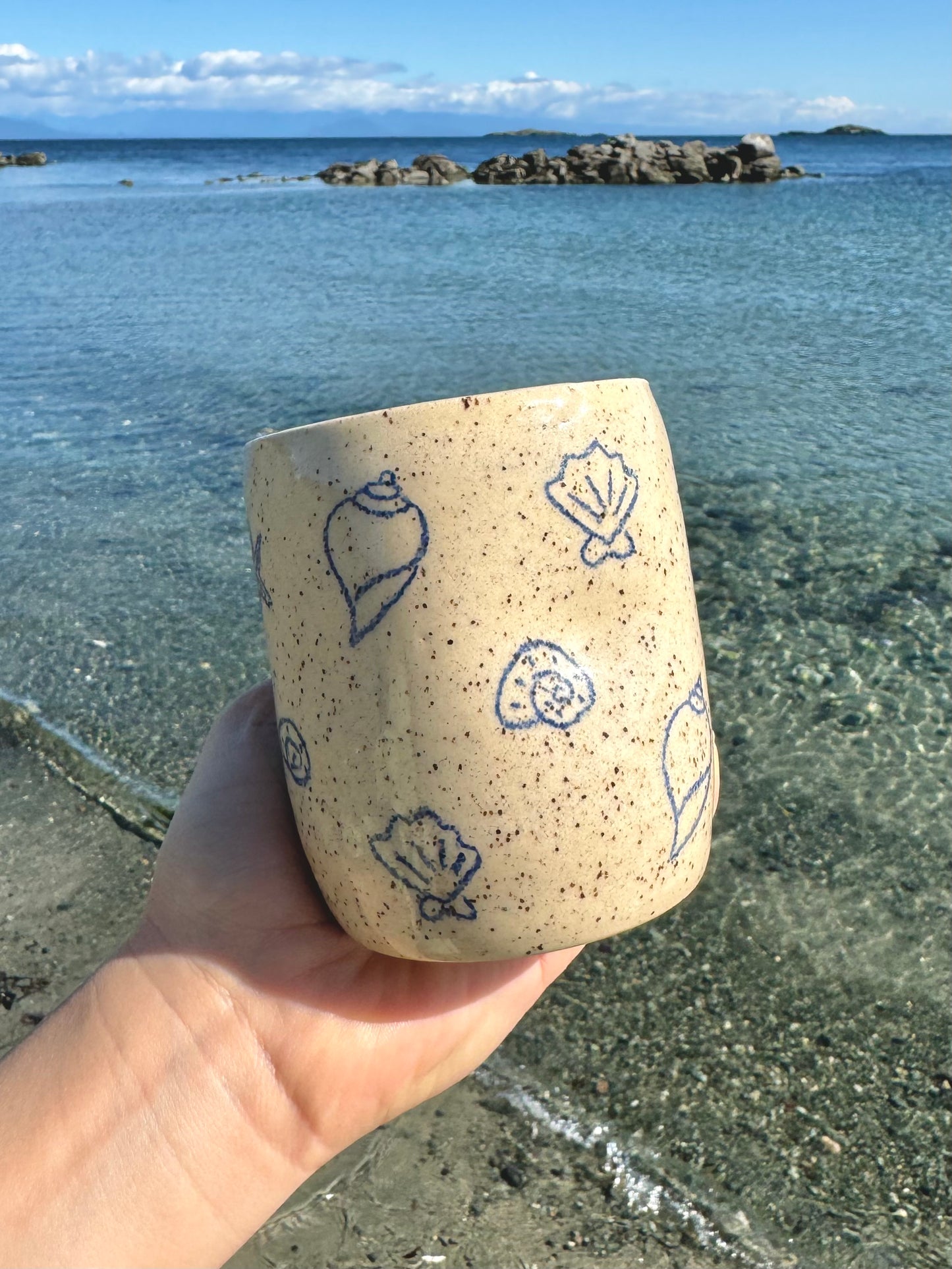 Beach Pinch Cup